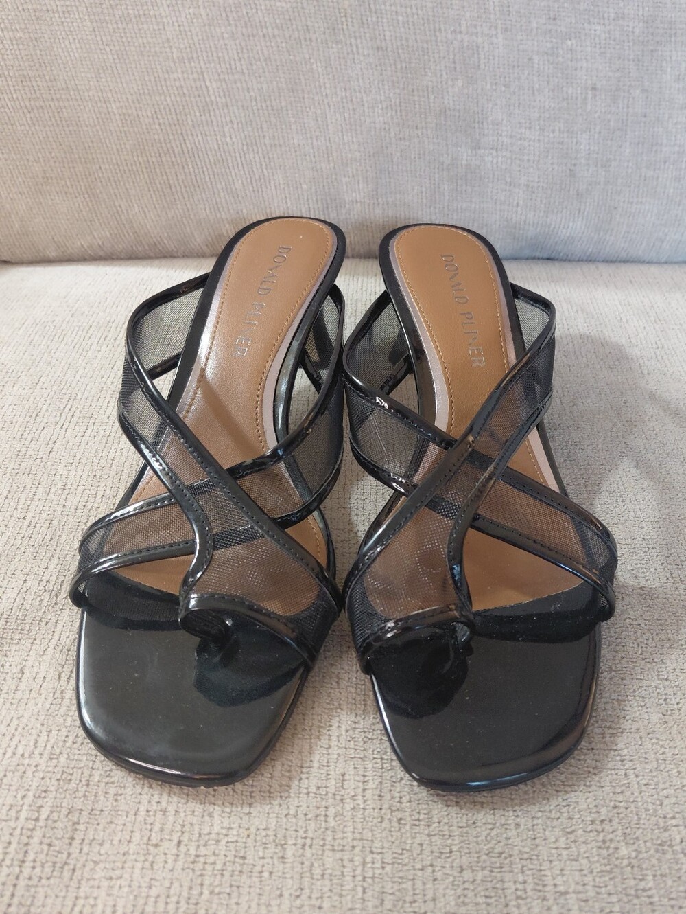 Donald J. Pliner Kiss Black Patent Nylon Mesh Strappy Mule Sandals Size 8.5 - Picture 2 of 11